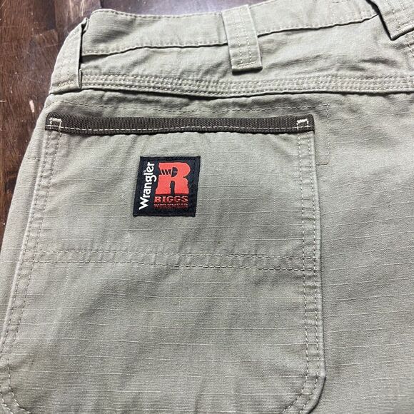Wrangler Riggs Workwear Pants Mens 38x32 Tan Cargo Utility Ripstop Hiking Camp - Picture 6 of 10